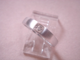 ANILLO ORO 18KT BRILLANTES PESO G1,75 KT0,088 VSI H