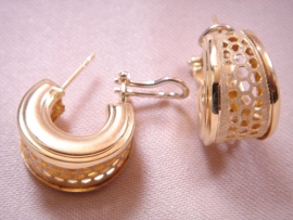 PENDIENTE ORO 18KT SEMIARO CALDO PESO G5,6