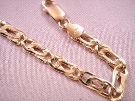 PULSERA ORO 18KT CON DOBLE ESLABON HUECO PESO G8,10, LONGITUD 19CM, ANCHO 6MM, GROSOR 1,5MM