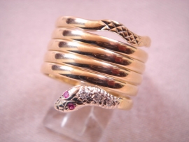 ANILLO ORO 18KT SERPIENTE 4 VUELTAS CABEZA Y COLA D18MM PESO 10,65G