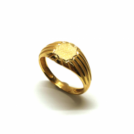 SELLO ORO 18KT SURCOS HOMBROS D8,5X7,5MM PESO G3,90