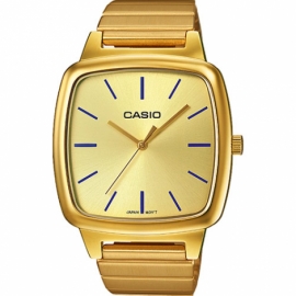 CASIO DORADO CUADRADO