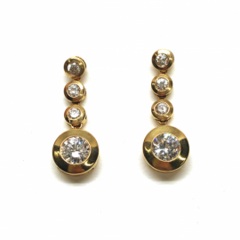 PENDIENTES ORO 18KT CHATONES CIRCONITAS PESO 3,0G D28X10MM