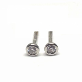 PENDIENTES ORO 18KT Y BRILLANTES (G-VS) 0,10CTS CHATÓN FINO D3,53MM PESO 0,90G